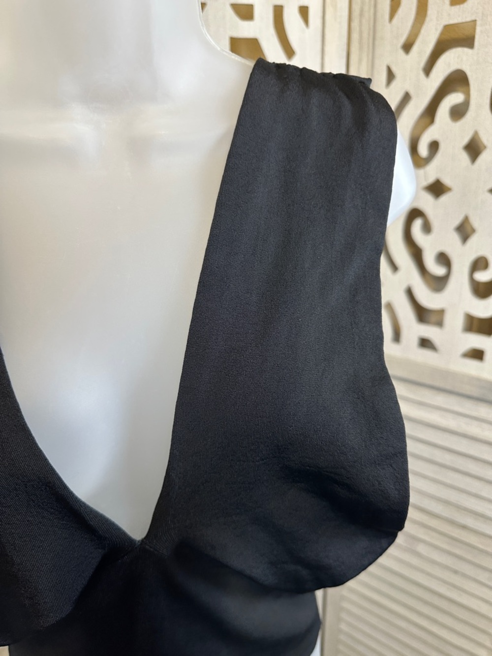 Trouvé Black Deep V sleeveless blouse Size M - Picture 3 of 12